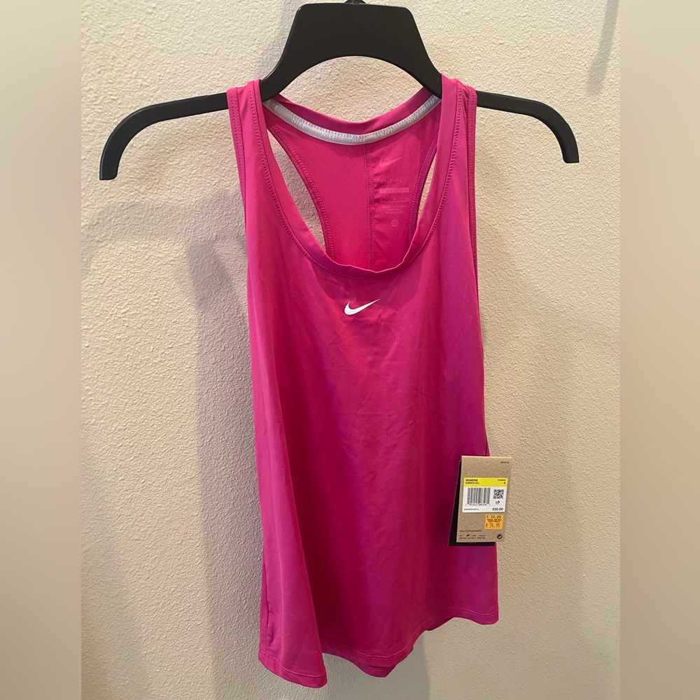 NWT Nike Women’s Dri-Fit Slim Fit Pink Training Tank Top Size S